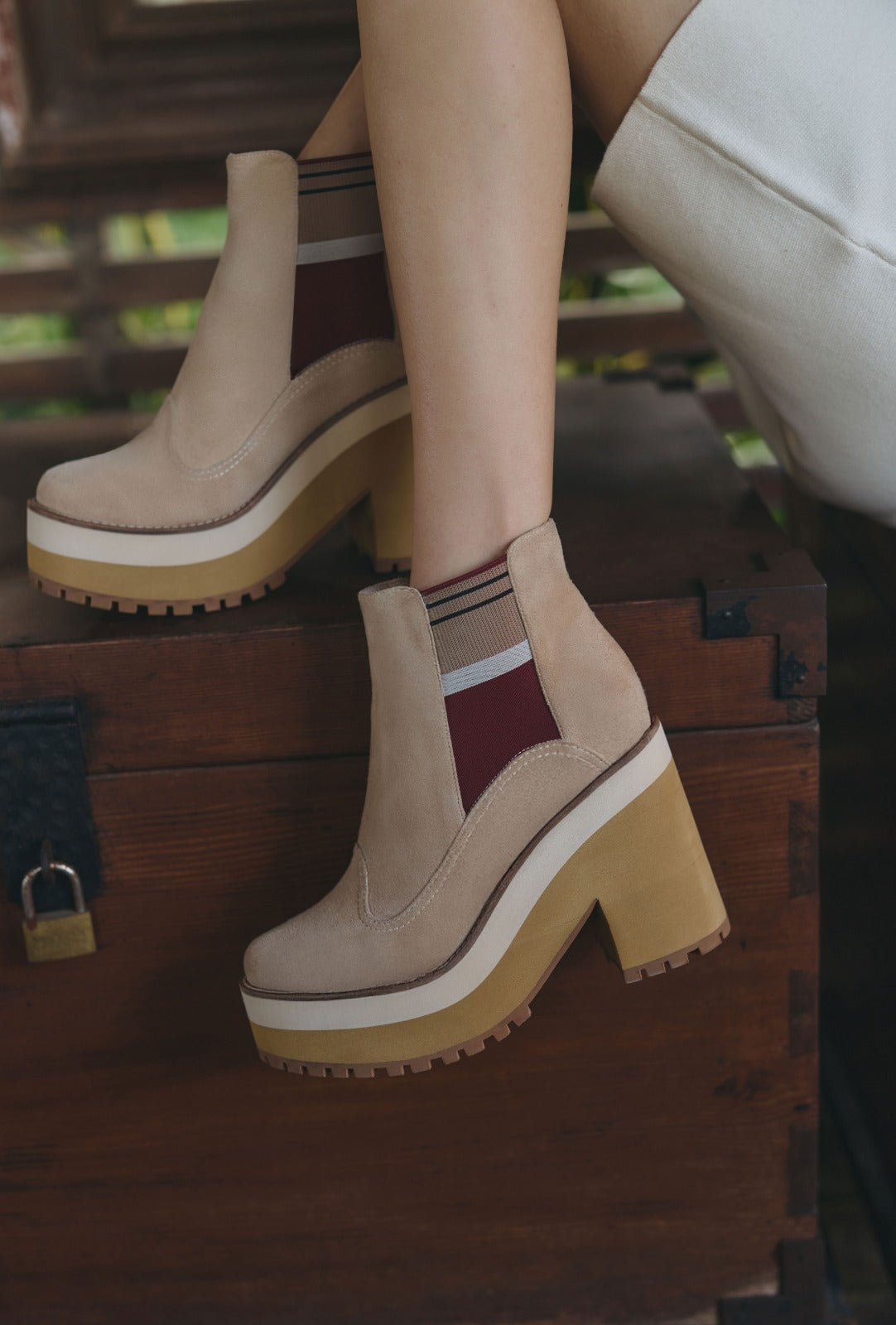 MARGEAUX LIGNES ALMOND MILK