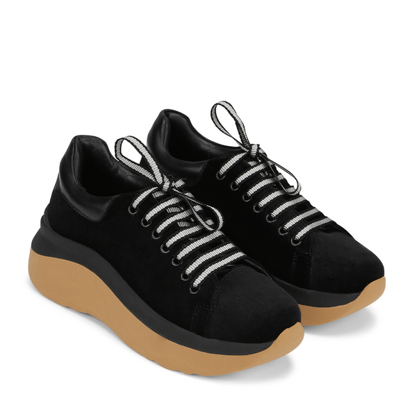 ALAIS BLACK